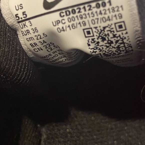 Nike Legend Essential Women's - Picture 8 of 10